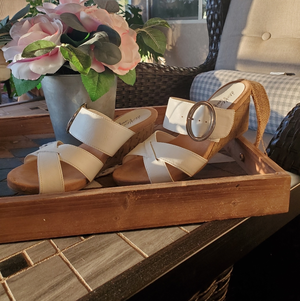 Women's shoe